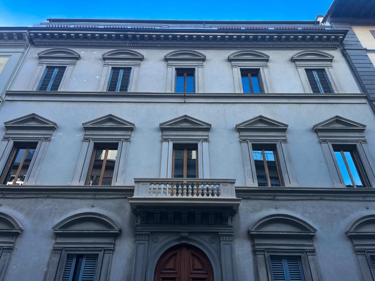 Cavour 83 Prestige House By 360Rentals Florenz Exterior foto
